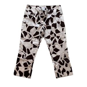 DIANE VON FURSTENBERG STRETCHY SILK BROWN WHITE CAPRI PANTS 6